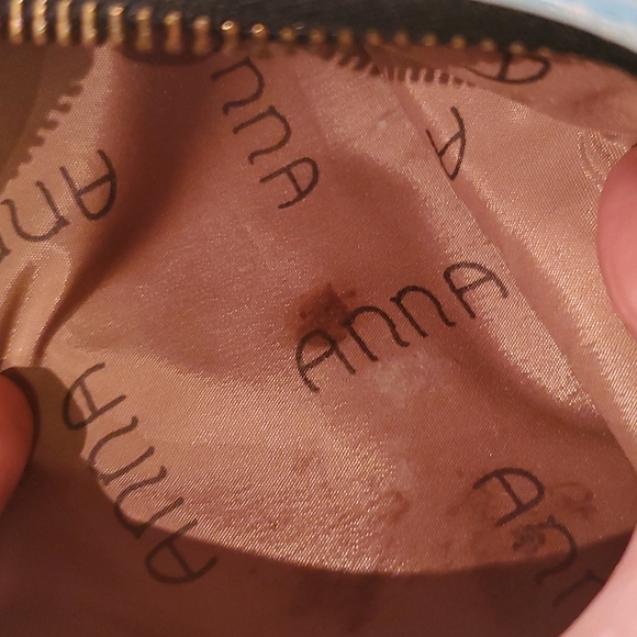 Anna by Anuschka Wristlet Wallet & Organizer-Real Leather 2 Cats - Picture 5 of 6